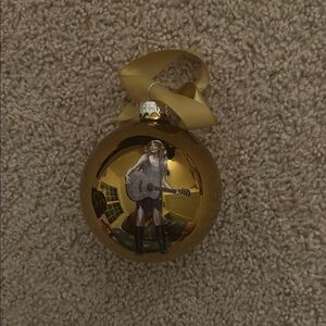taylor swift fearless ornament